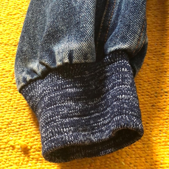 Denim Jacket - Button up - Picture 6 of 7